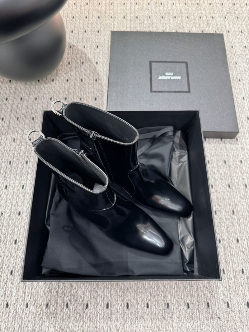 Ba1en*iaga boots